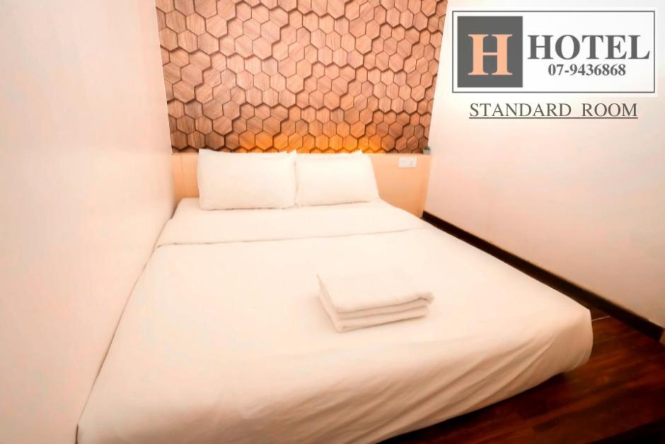 H Hotel Сегамат Экстерьер фото
